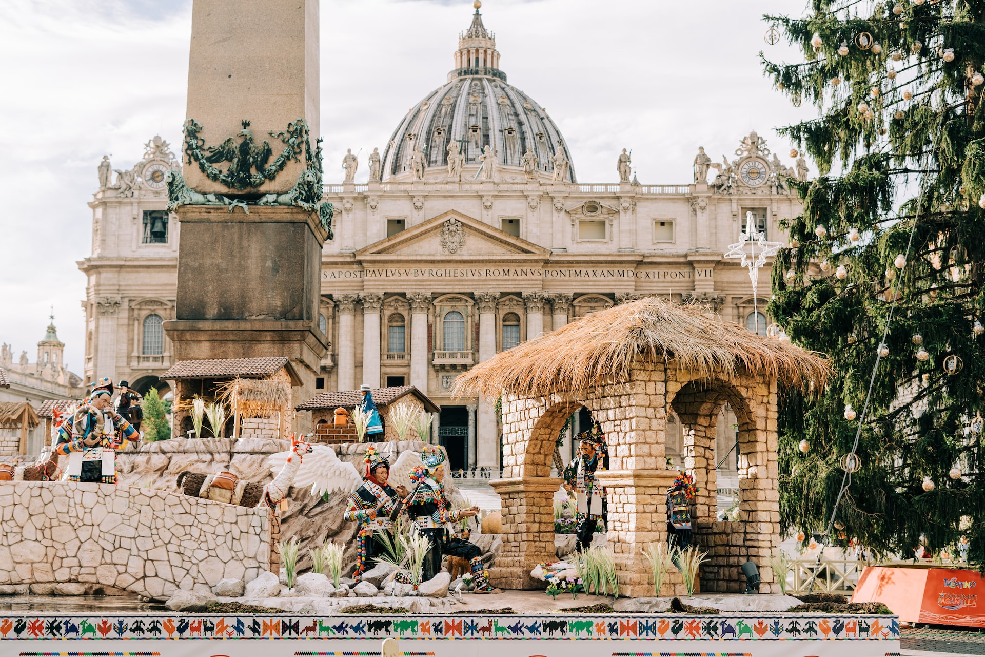 Natale: in Vaticano la mostra 100 Presepi, oggi l'inaugurazione